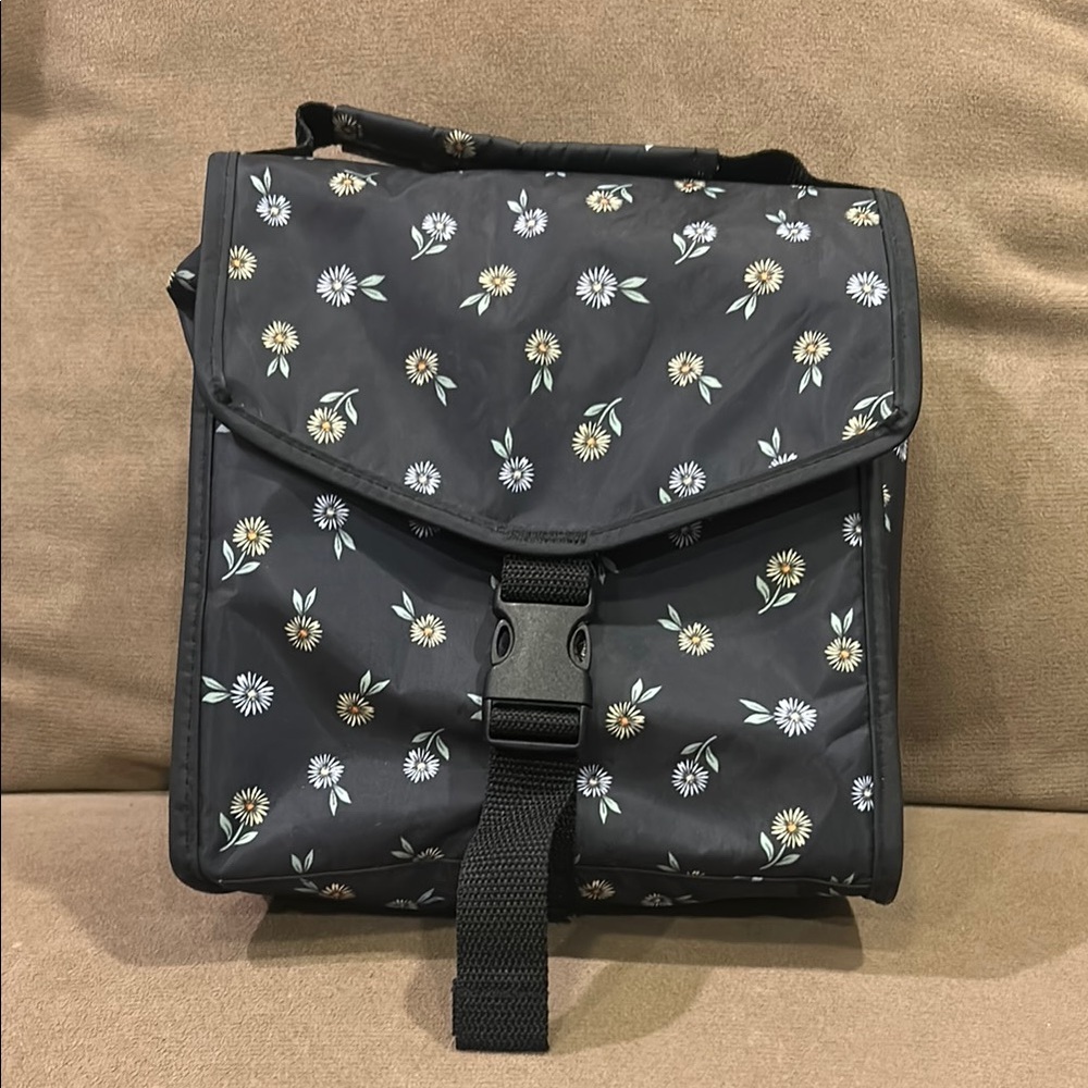 Thirty one fold over lunch bag—ditzy daisy